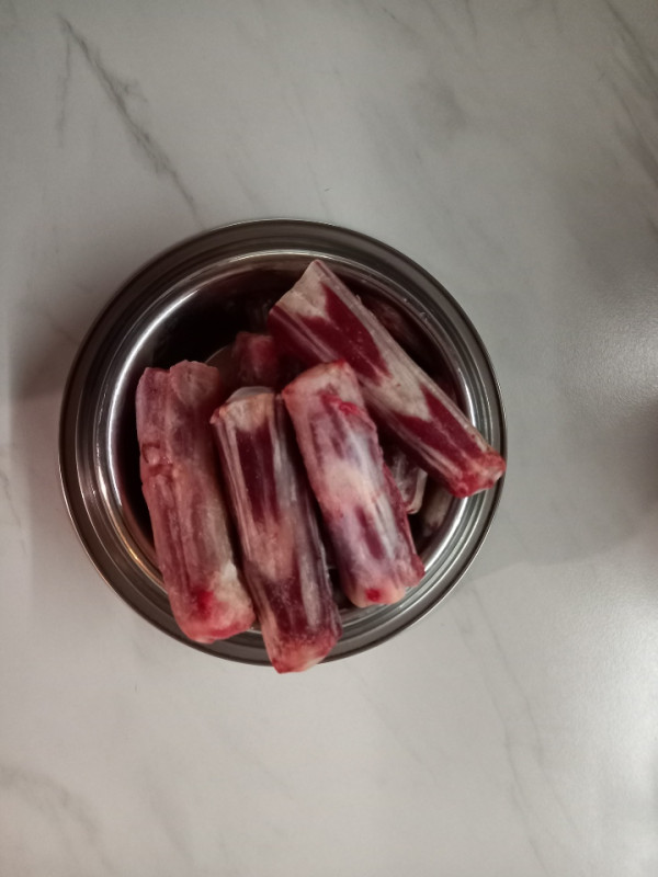 Hovädzí chvost surový 1KG